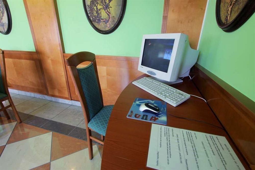 Škofljica Grandvid Hotel מראה חיצוני תמונה