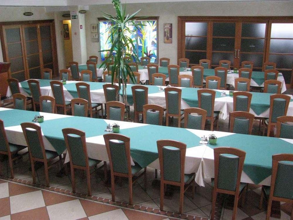 Škofljica Grandvid Hotel מראה חיצוני תמונה