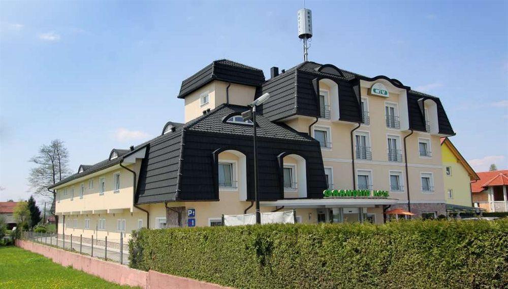 Škofljica Grandvid Hotel מראה חיצוני תמונה